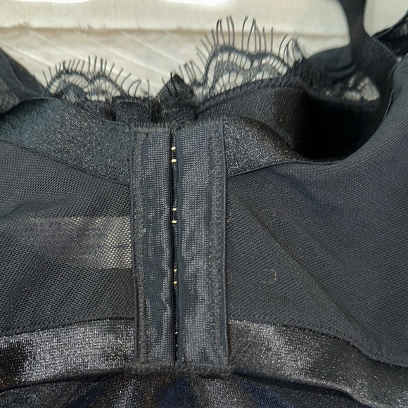 Cacique Black Full-Coverage Bra with Underwire Support - Picture 6 of 8